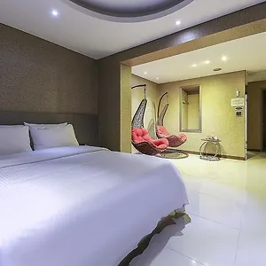 **** Hotel Rosenheim South Korea
